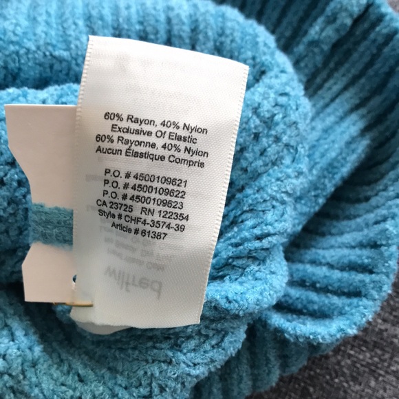 Wilfred knit sweater. - Picture 3 of 3